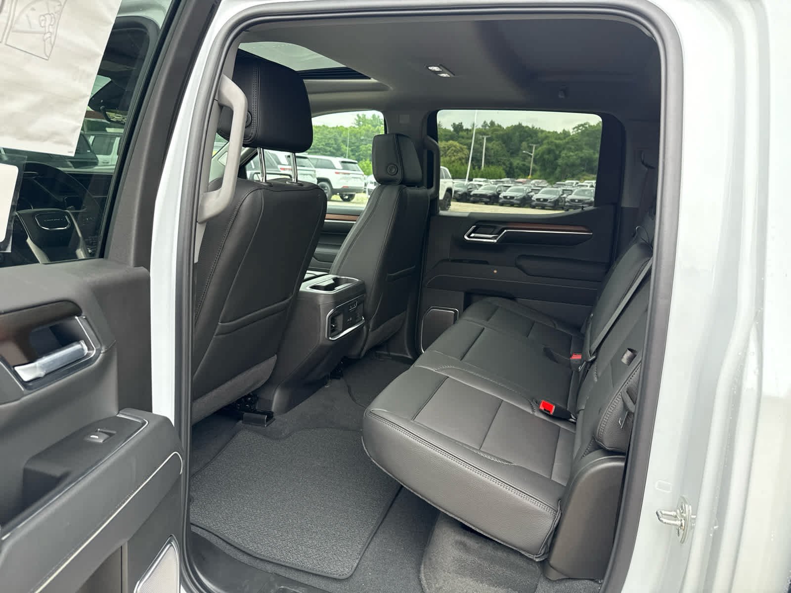 New 2026 GMC Sierra 1500 Denali w/ Denali Reserve Package AWD/4WD image 21