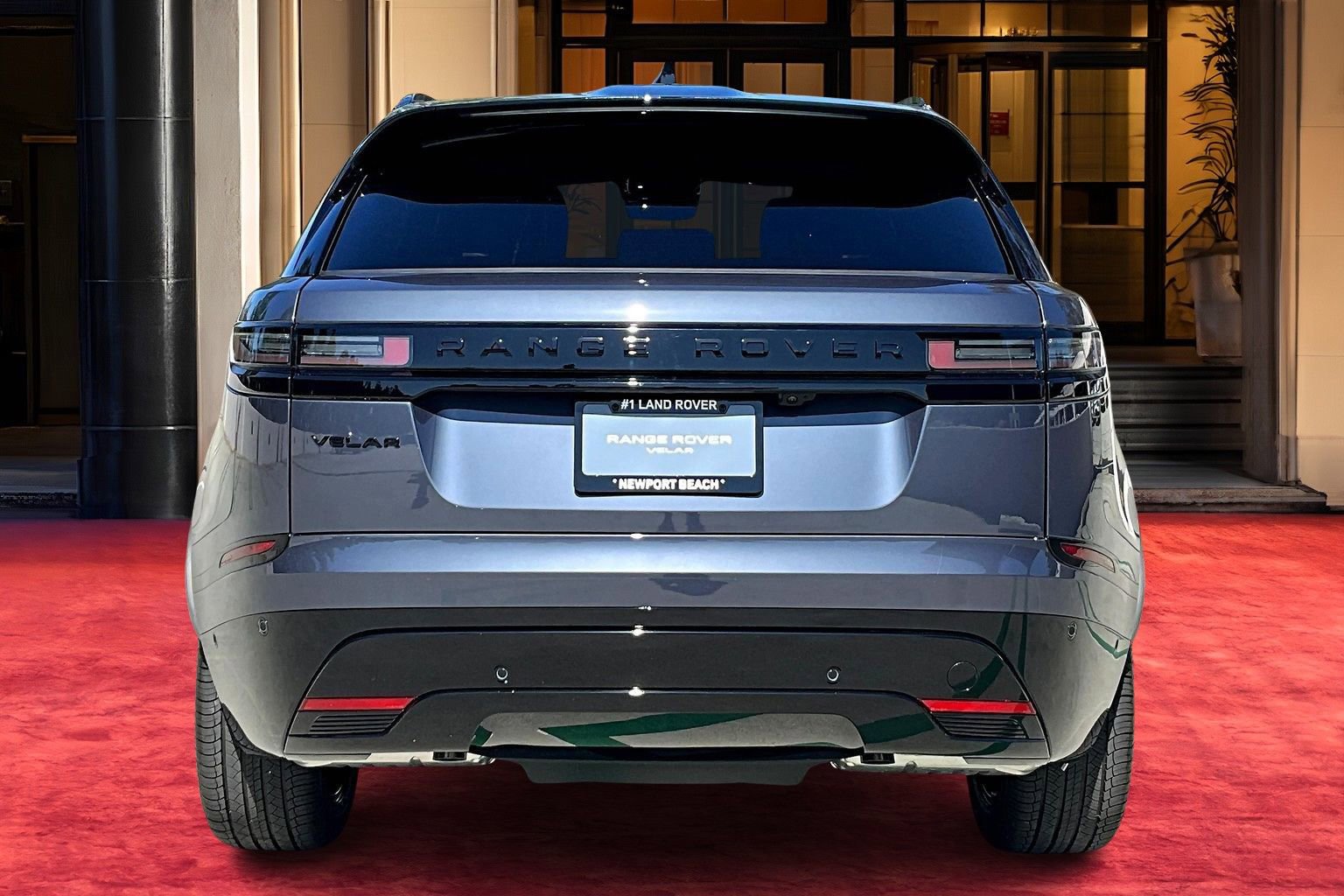 New 2026 Land Rover Range Rover Velar Dynamic SE image 4