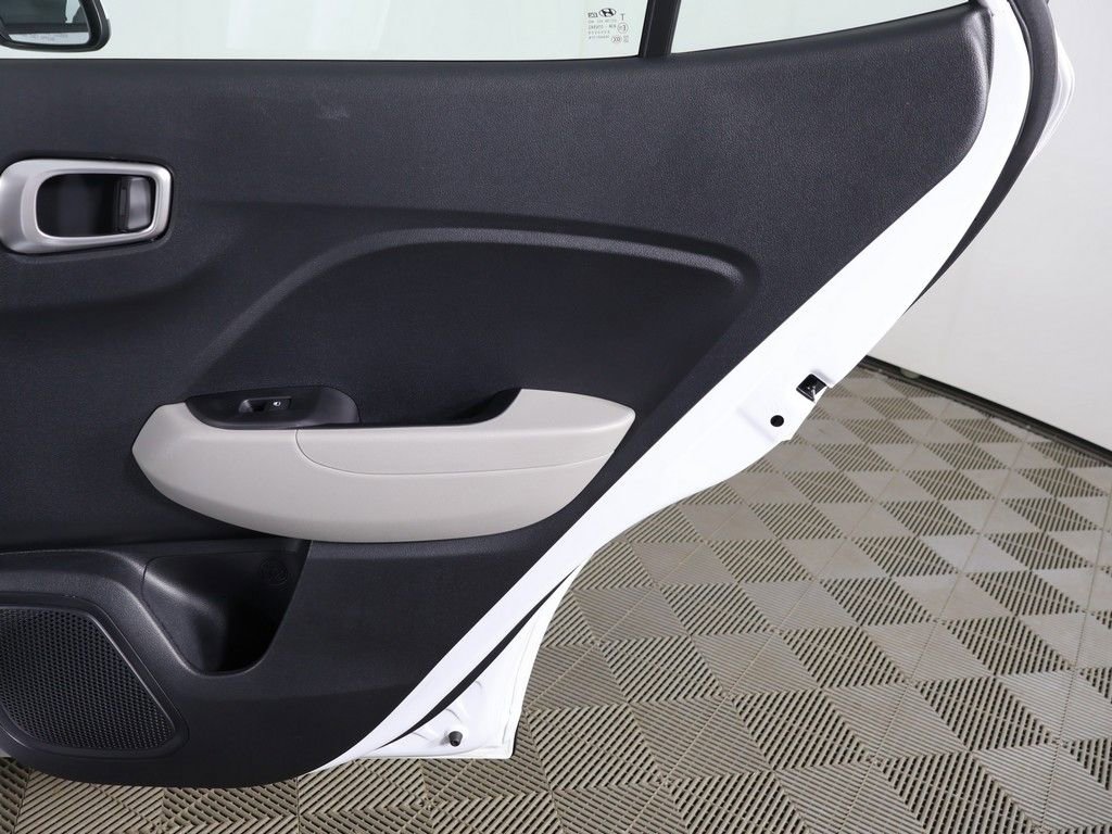 Certified 2023 Hyundai Venue SEL w/ Cargo Package image 23