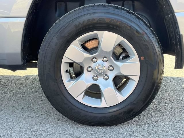 Used 2023 RAM 1500 Big Horn AWD/4WD image 11