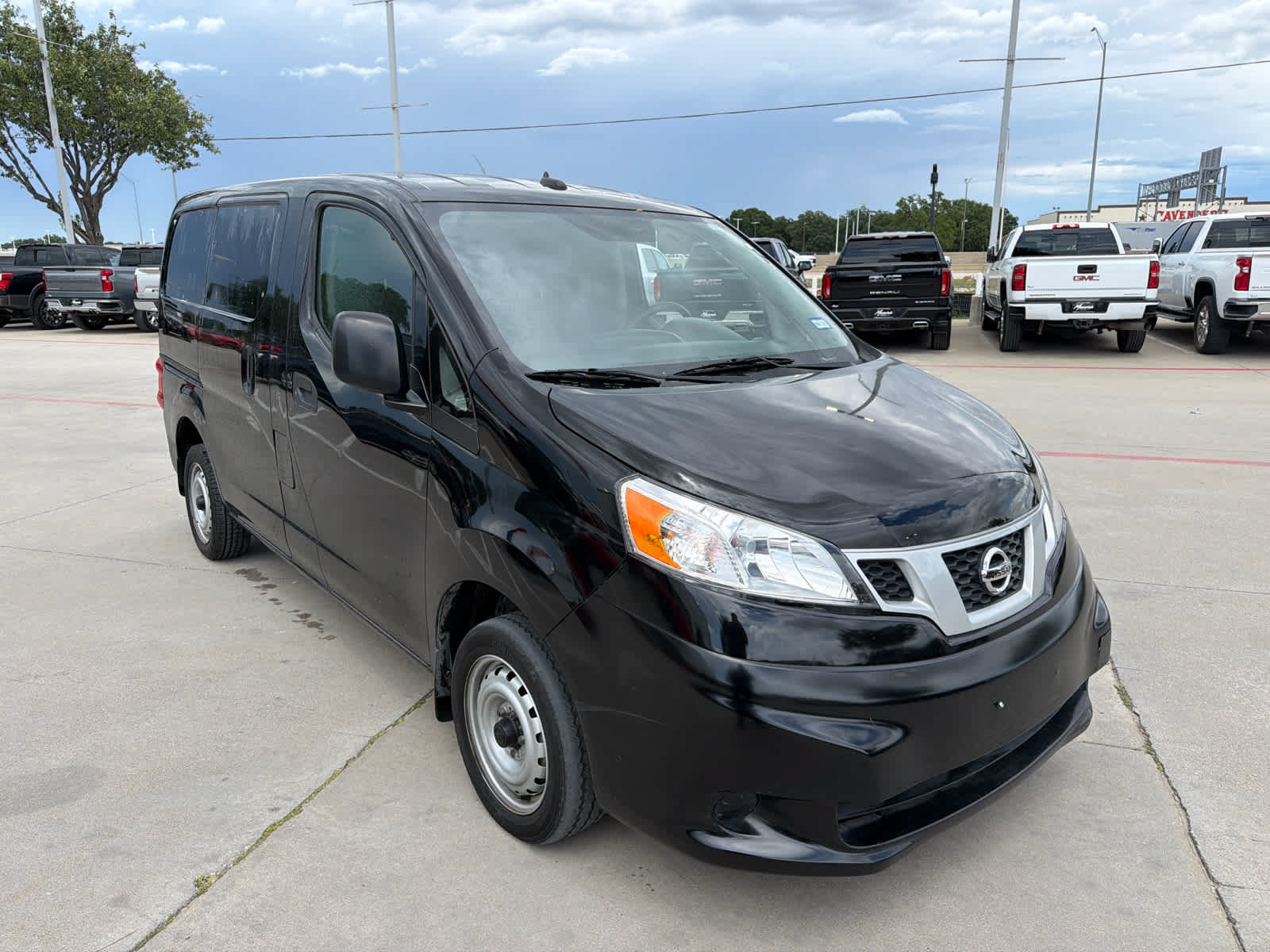 Used 2020 Nissan NV200 S FWD image 4