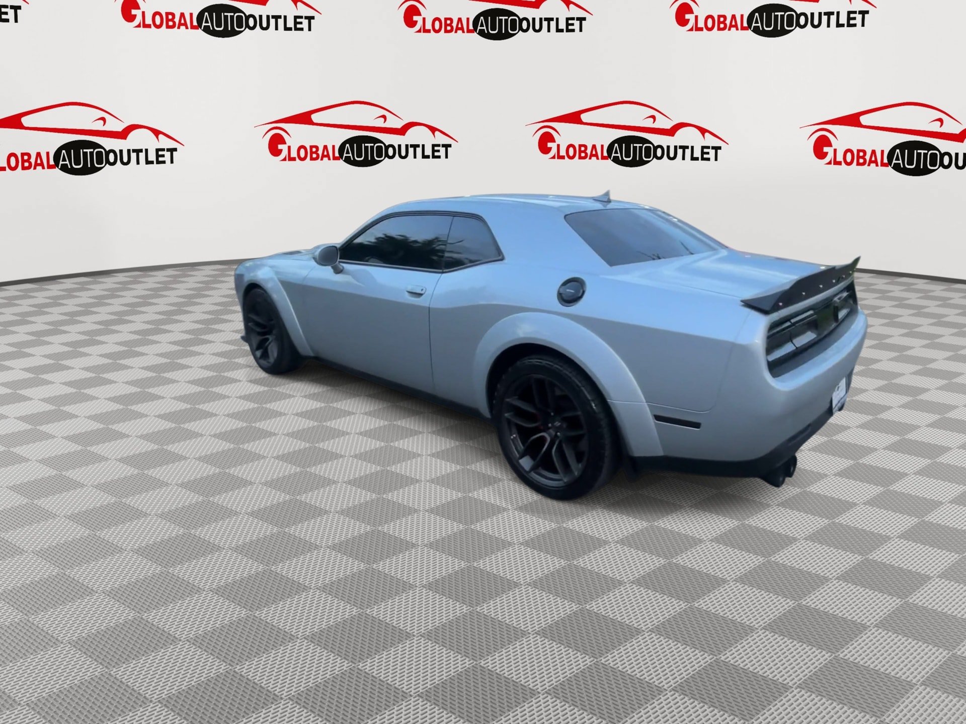 Used 2019 Dodge Challenger R/T Scat Pack RWD image 6