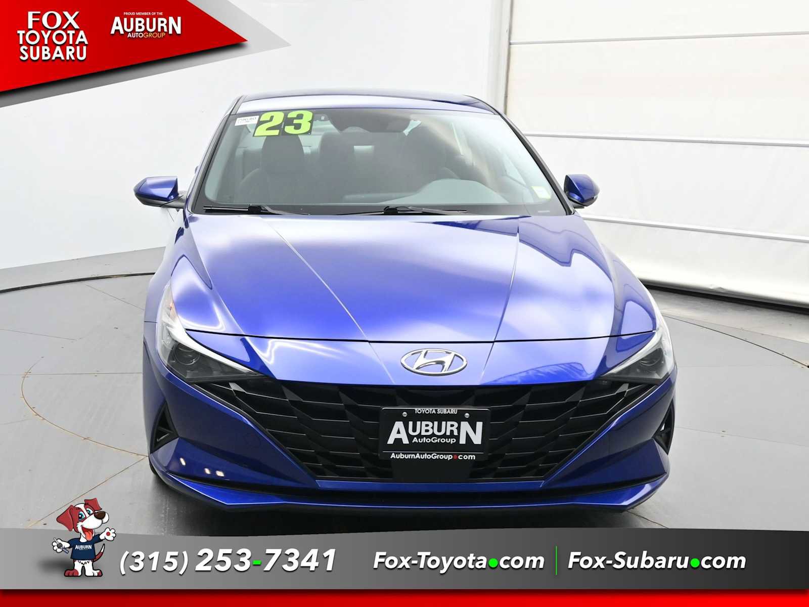 Used 2023 Hyundai Elantra SEL w/ Convenience Package FWD image 3
