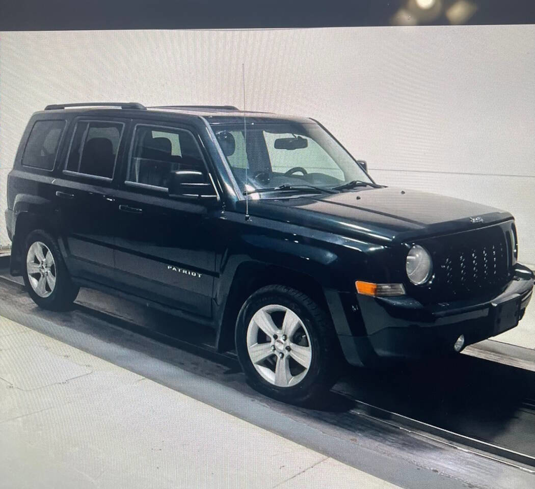 Used 2013 Jeep Patriot Latitude image 6