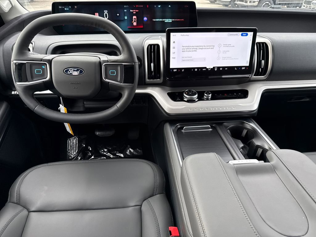 New 2026 Ford Expedition Active RWD image 5