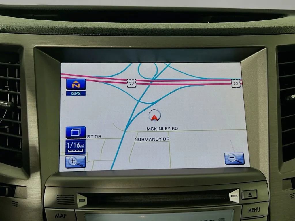 Used 2012 Subaru Outback 3.6R Limited image 14