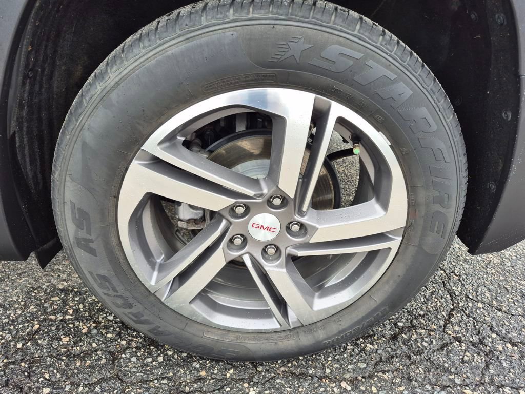 Used 2018 GMC Terrain SLT w/ Infotainment Package II image 9