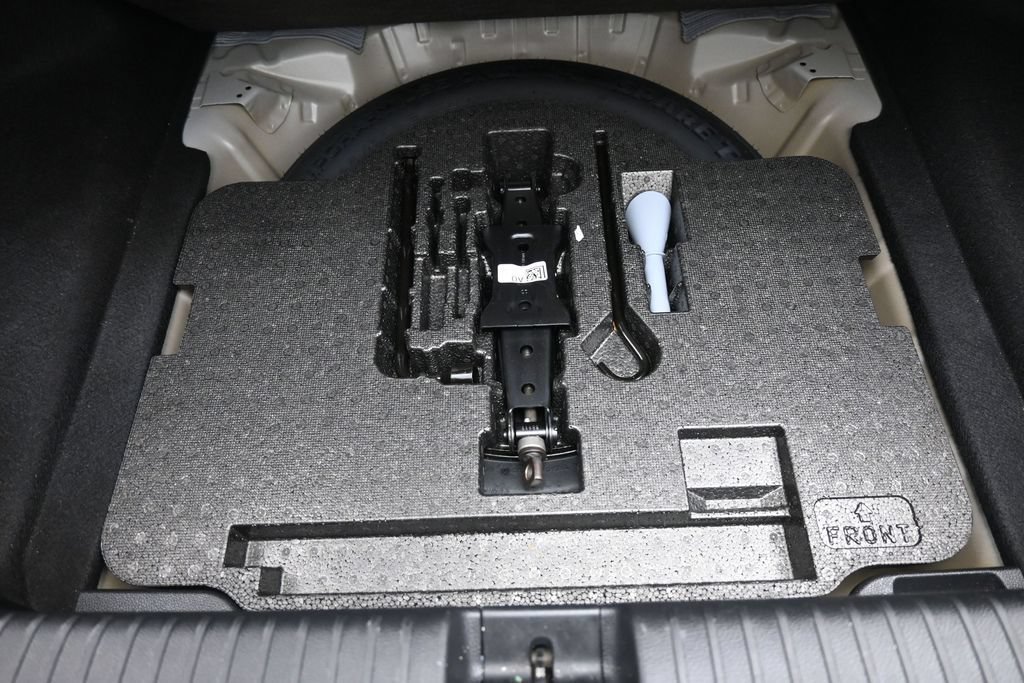 Certified 2025 Honda Accord SE image 22