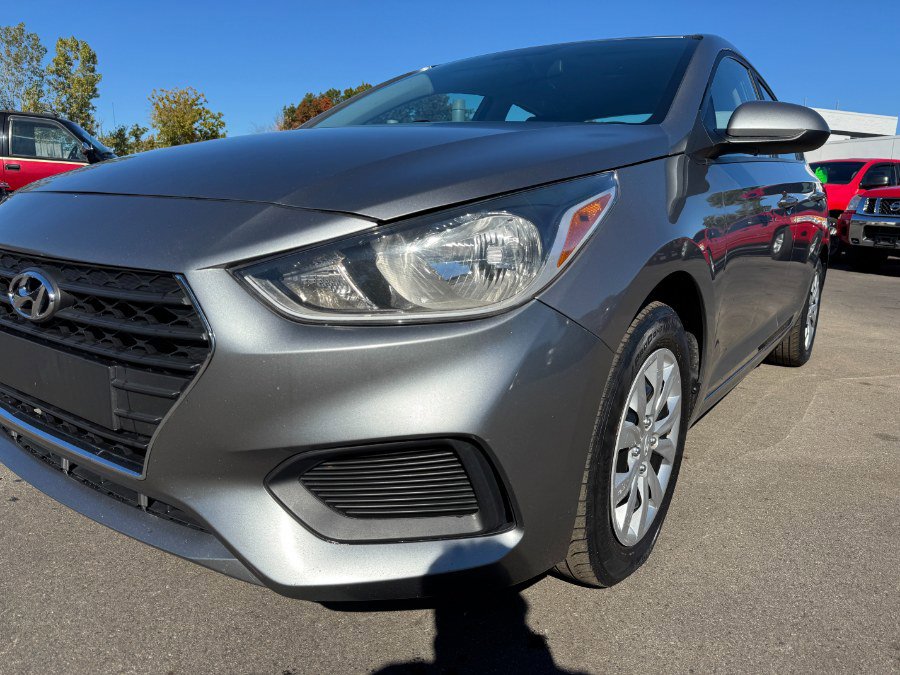 Used 2021 Hyundai Accent SE image 9
