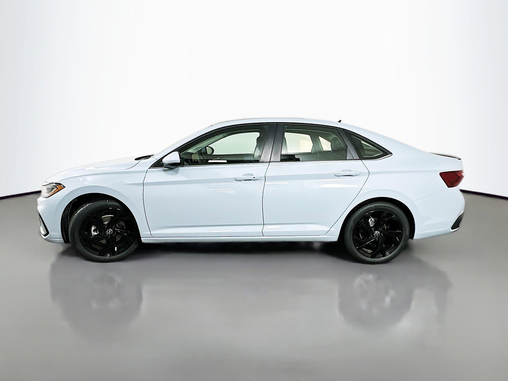 New 2026 Volkswagen Jetta SE image 4