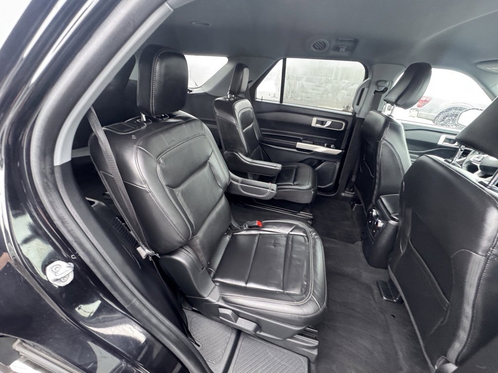 Certified 2023 Ford Explorer XLT w/ Equipment Group 202A image 16