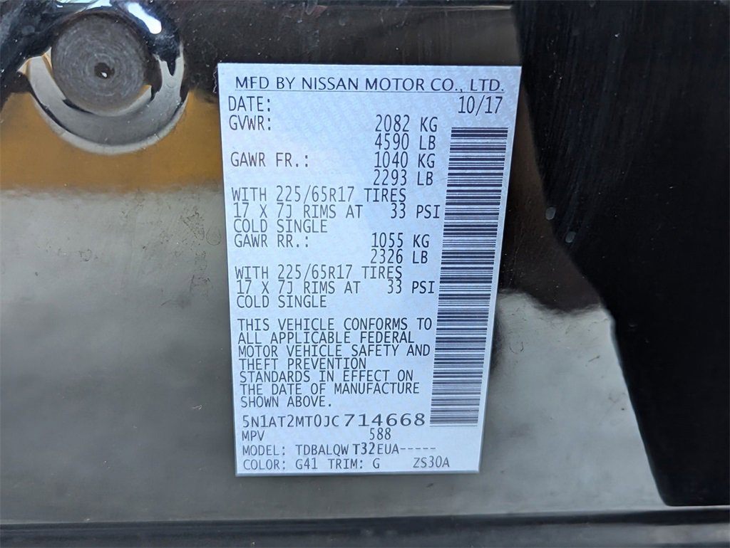 Used 2018 Nissan Rogue SV image 33