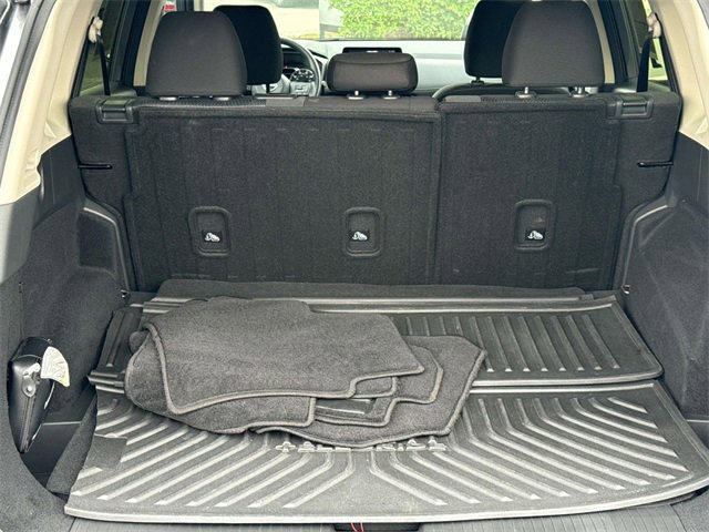 Certified 2024 Nissan Rogue SV image 7