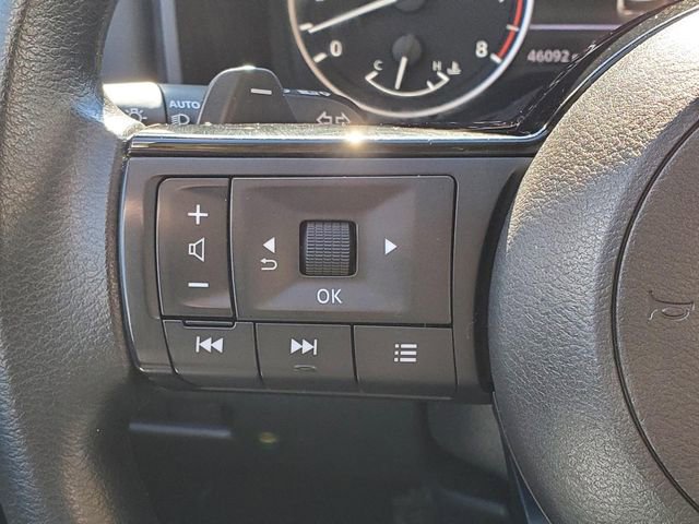 Certified 2023 Nissan Rogue SV image 18