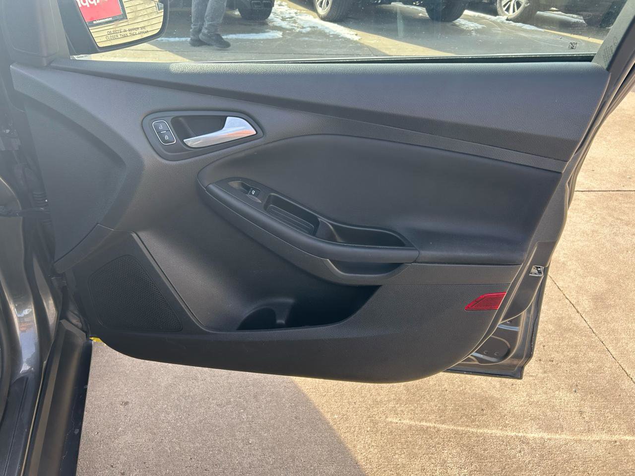 Used 2016 Ford Focus SE image 16