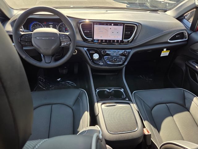 New 2027 Chrysler Pacifica Limited w/ S Appearance Package FWD image 8