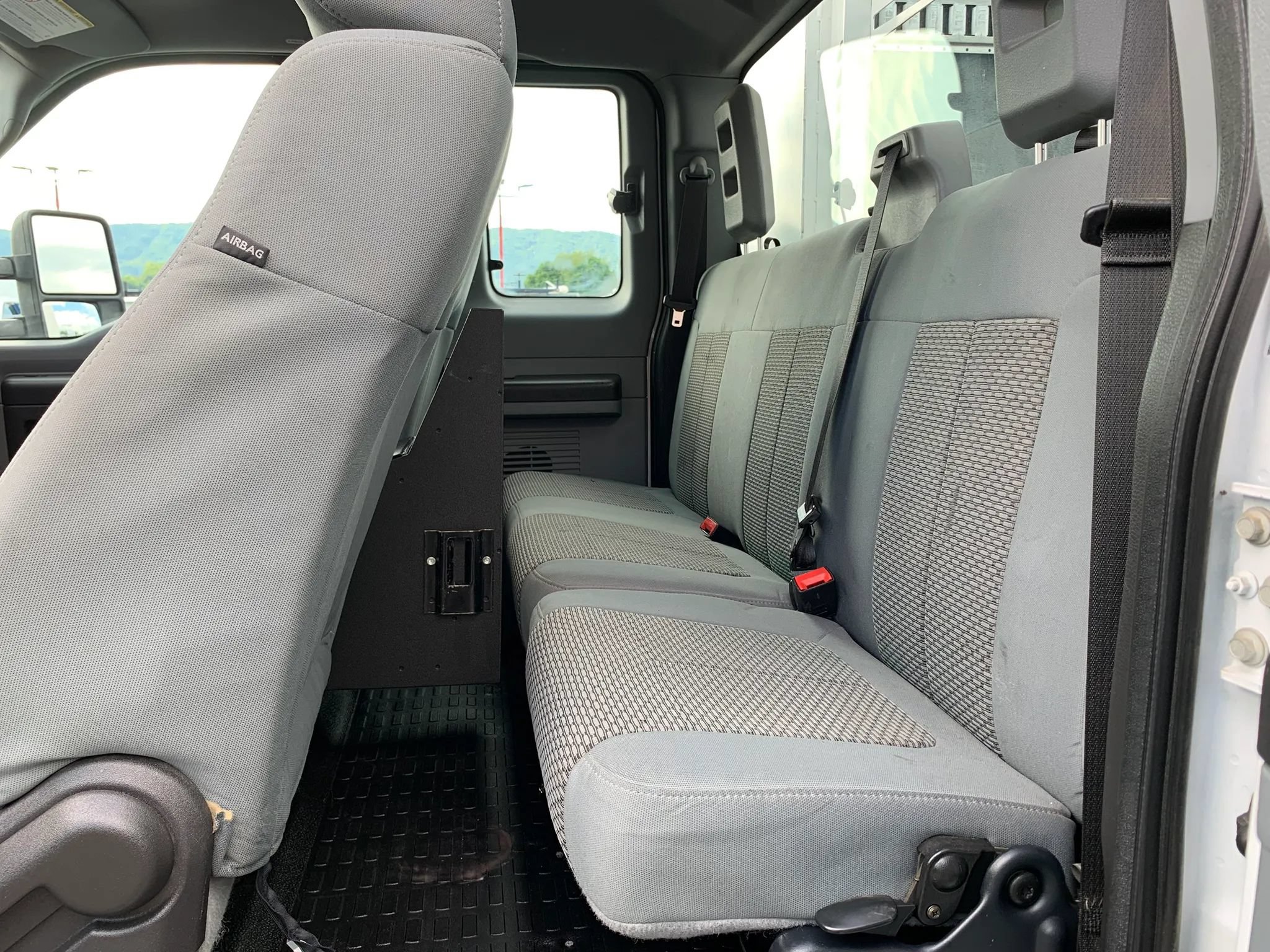 Used 2015 Ford F450 XL w/ Power Equipment Group AWD/4WD image 26
