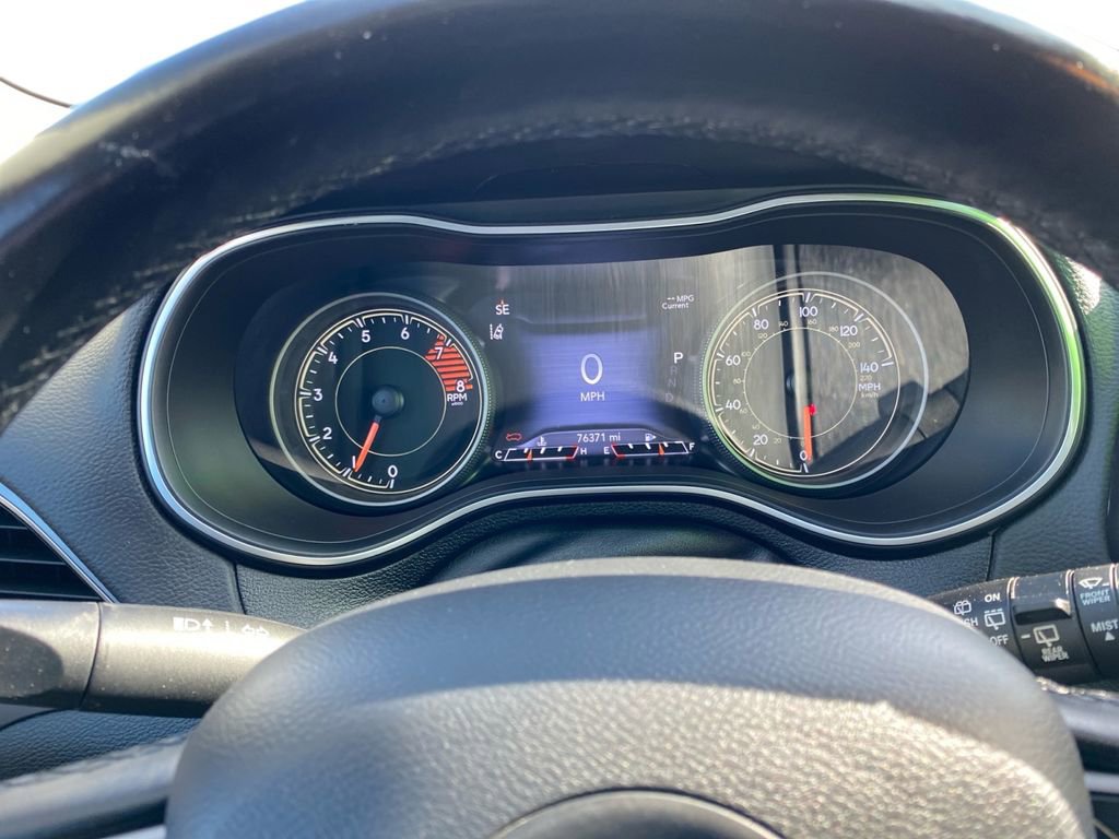 Used 2021 Jeep Cherokee Limited w/ Elite Package image 14