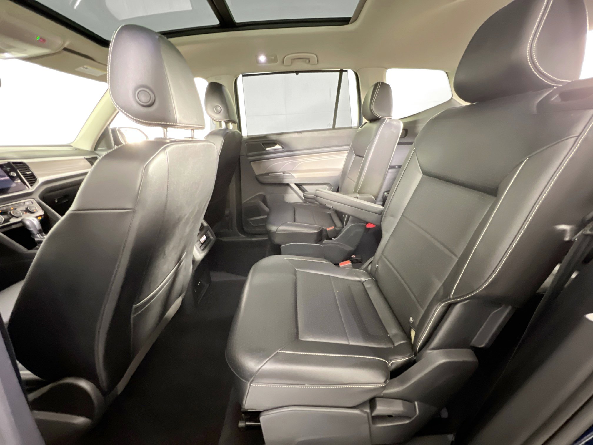 Used 2022 Volkswagen Atlas SEL image 24