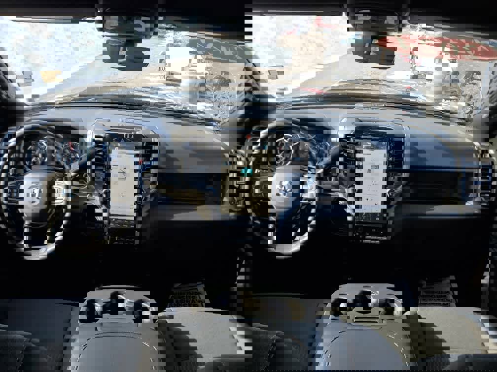 Used 2024 RAM 5500 Tradesman w/ Chrome Appearance Group image 16