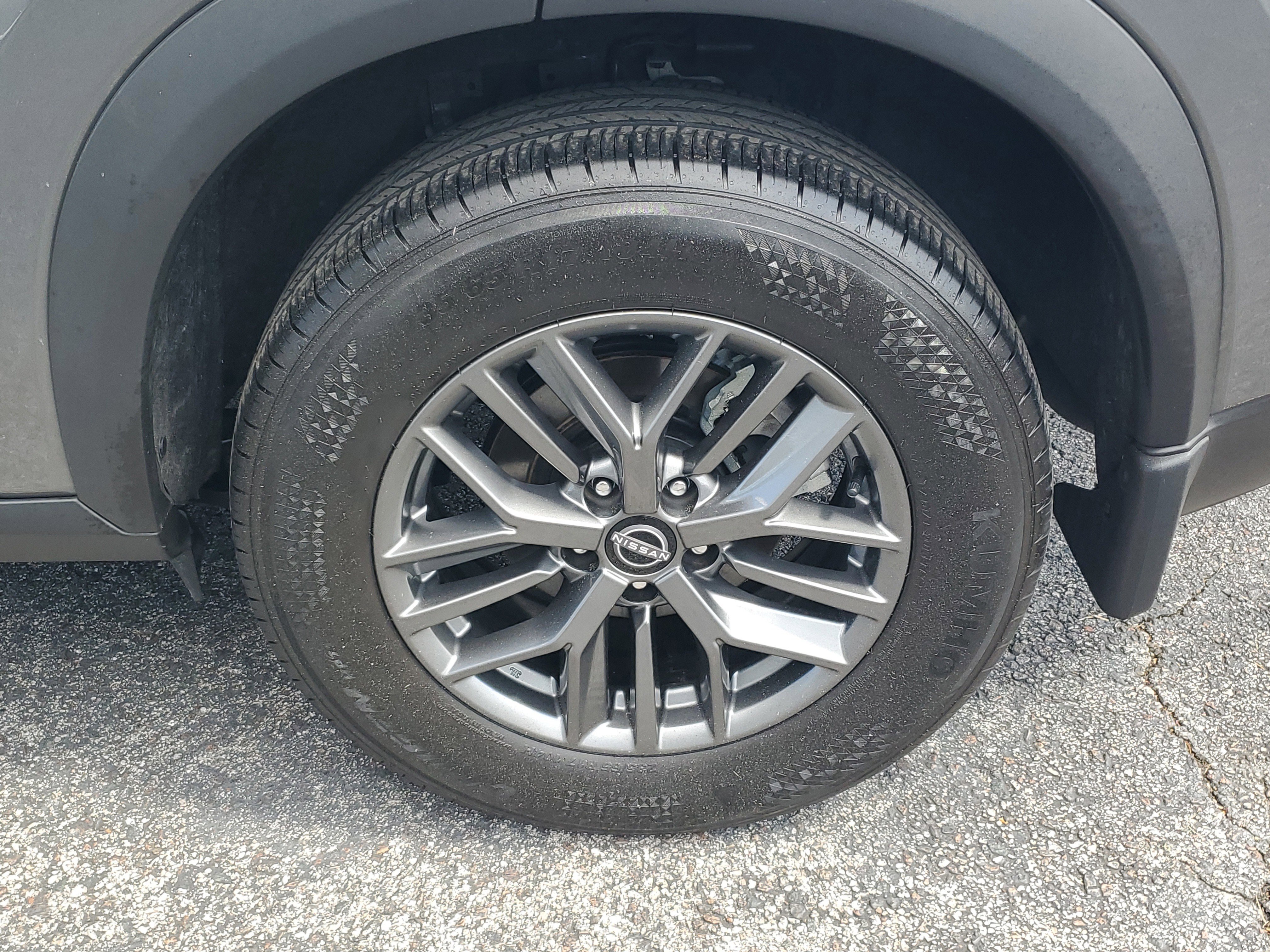 Certified 2023 Nissan Rogue S FWD image 9