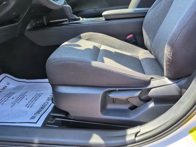 Used 2025 Toyota Camry LE FWD image 14