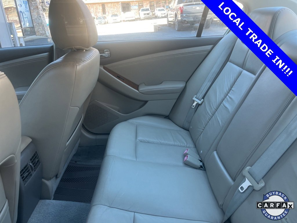 Used 2007 Nissan Altima 3.5 SE w/ Technology Pkg image 10