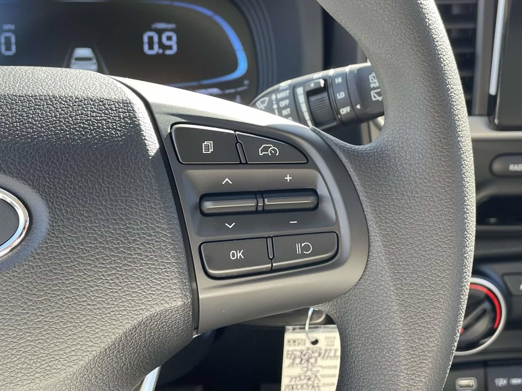 New 2026 Hyundai Venue SE FWD image 24