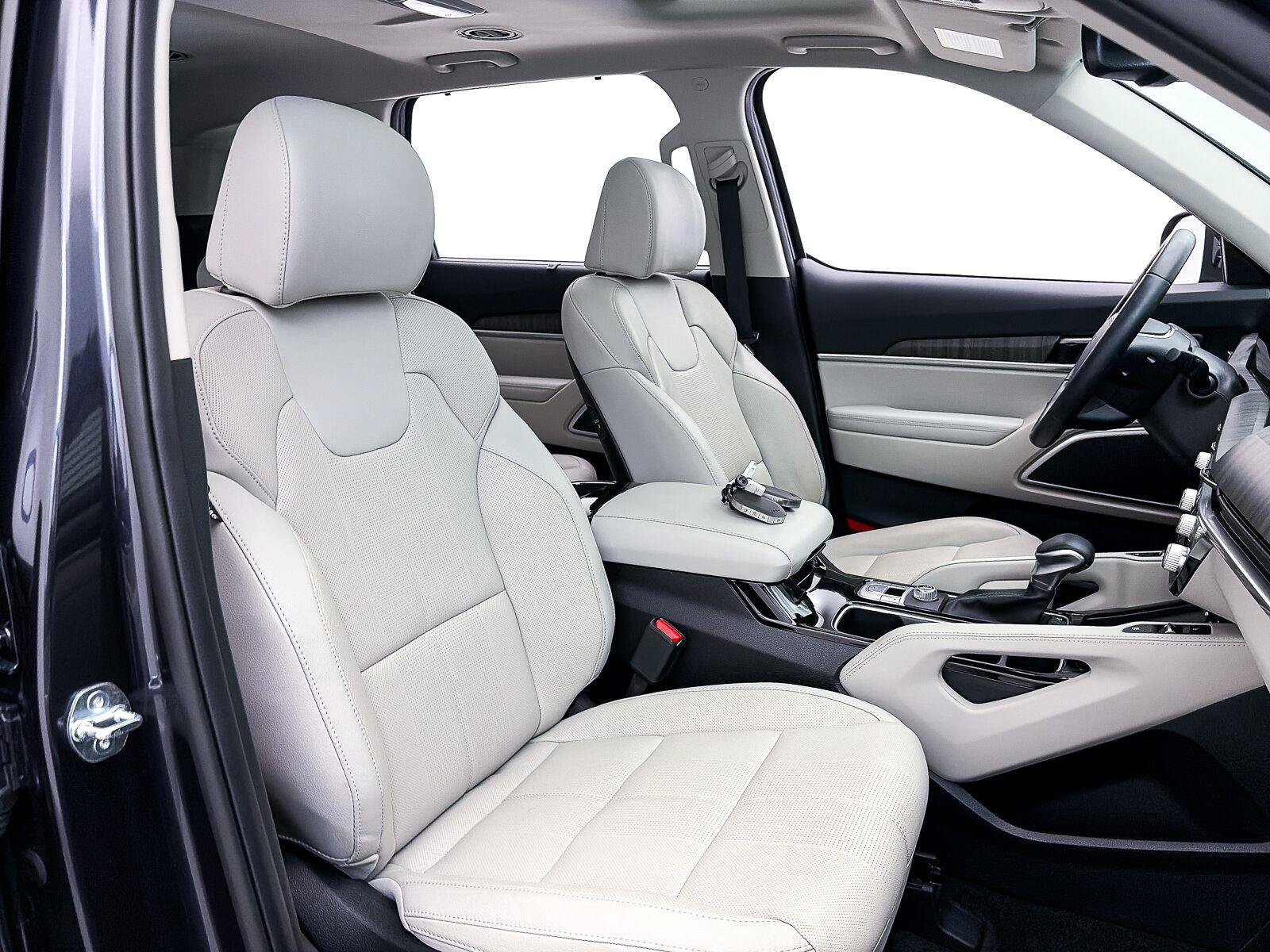 Used 2025 Kia Telluride EX w/ EX Captain's Chair Package FWD image 38