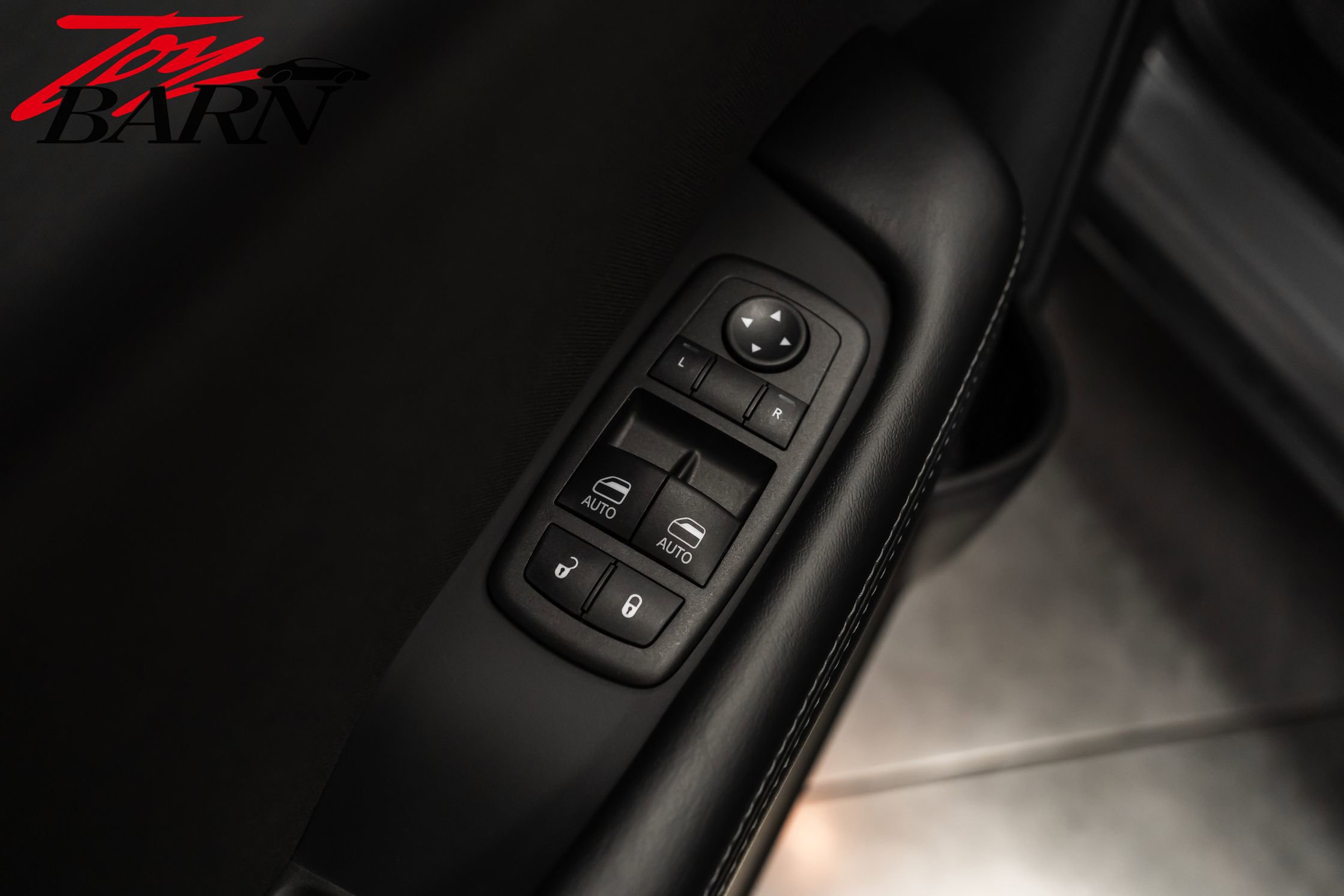 Used 2023 Dodge Challenger R/T w/ Blacktop Package image 21