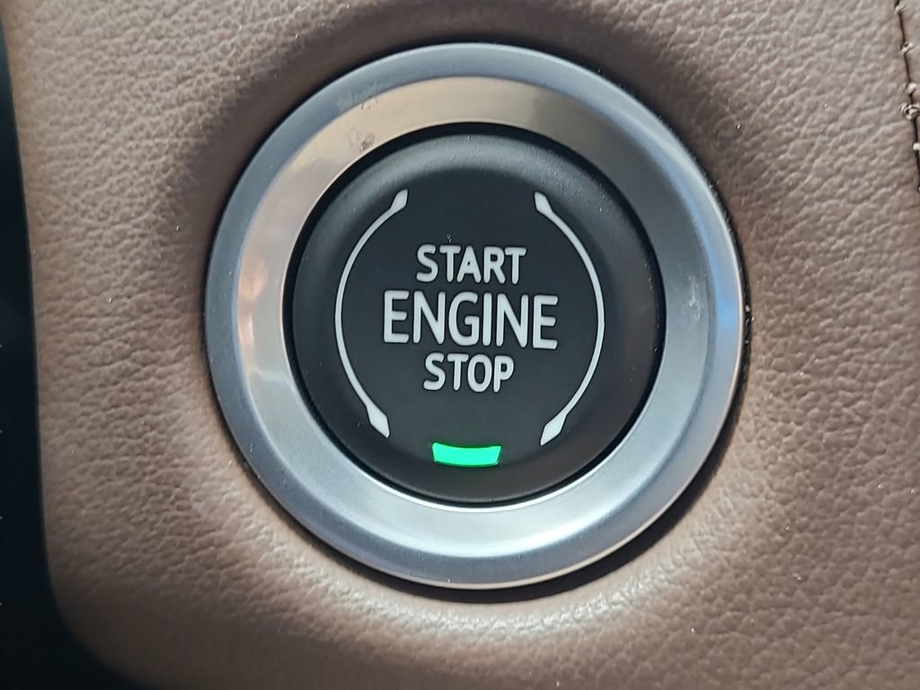 Used 2022 Chevrolet Tahoe High Country image 34