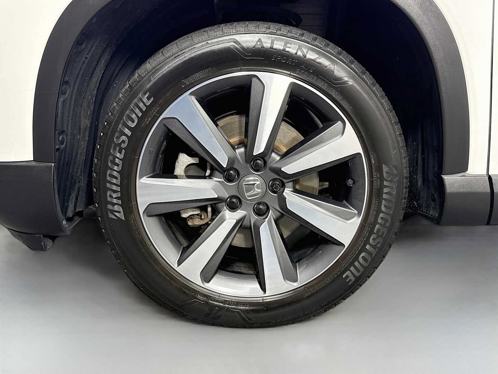 Used 2023 Honda Pilot Touring image 32