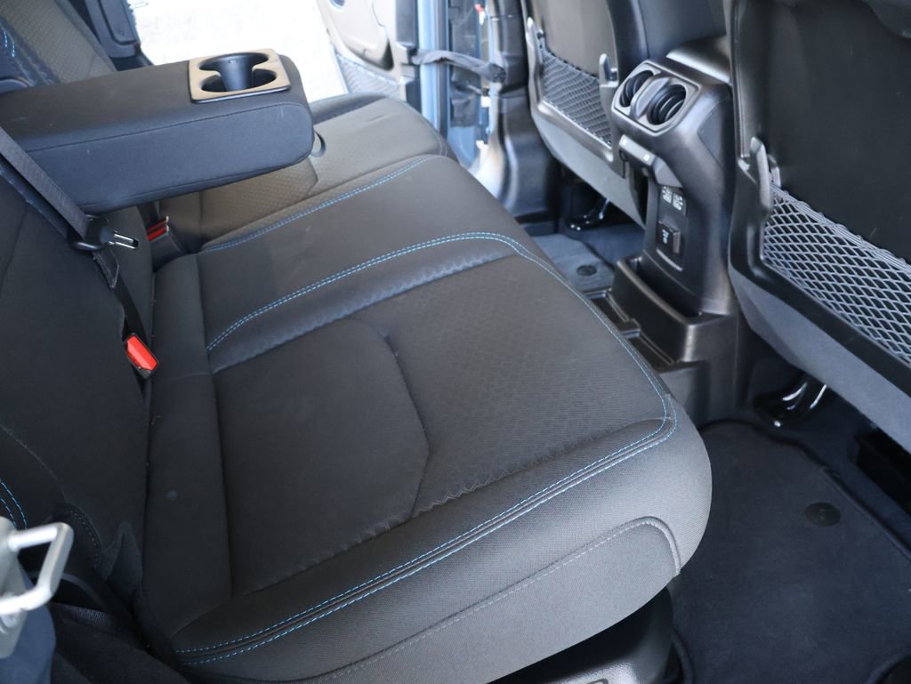 Used 2024 Jeep Wrangler Unlimited Rubicon 4xe AWD/4WD image 29