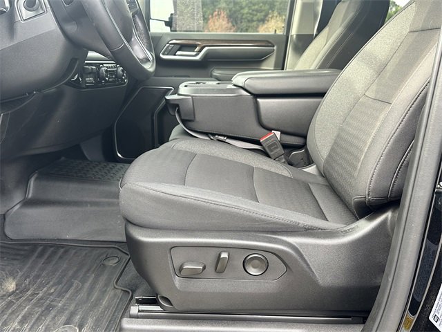 Used 2025 Chevrolet Silverado 2500 LT w/ Trail Boss Package image 10