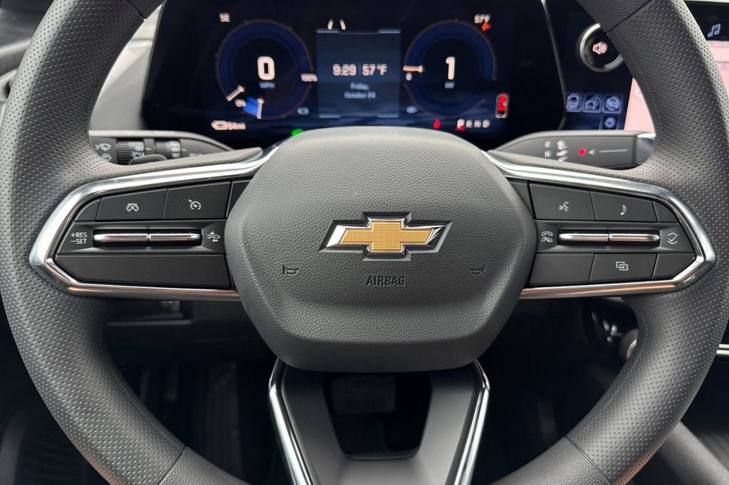 New 2026 Chevrolet Equinox EV LT w/ LPO, Blackout Package image 23