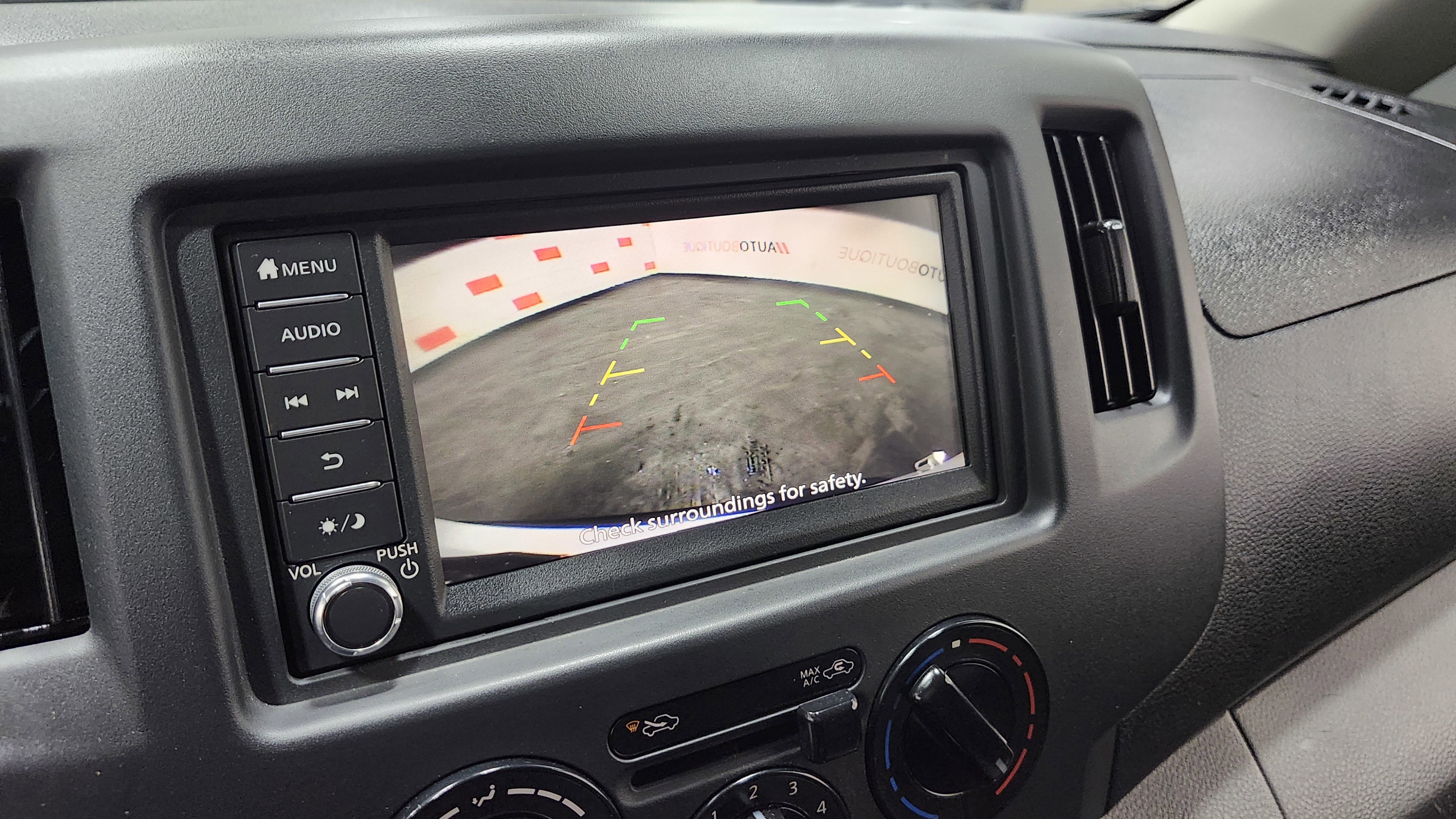 Used 2021 Nissan NV200 S w/ Back Door Glass Package image 2