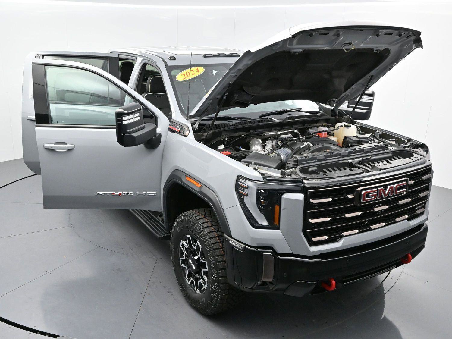 Used 2024 GMC Sierra 2500 AT4X AWD/4WD image 45