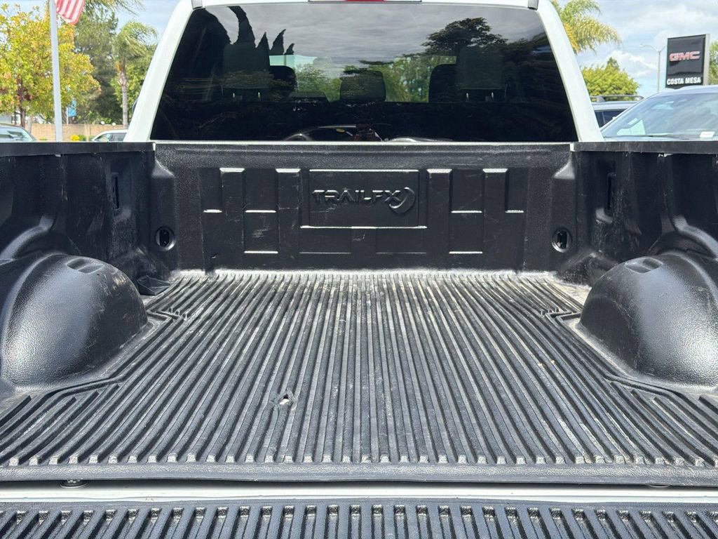 Used 2025 Ford F250 XLT AWD/4WD image 24