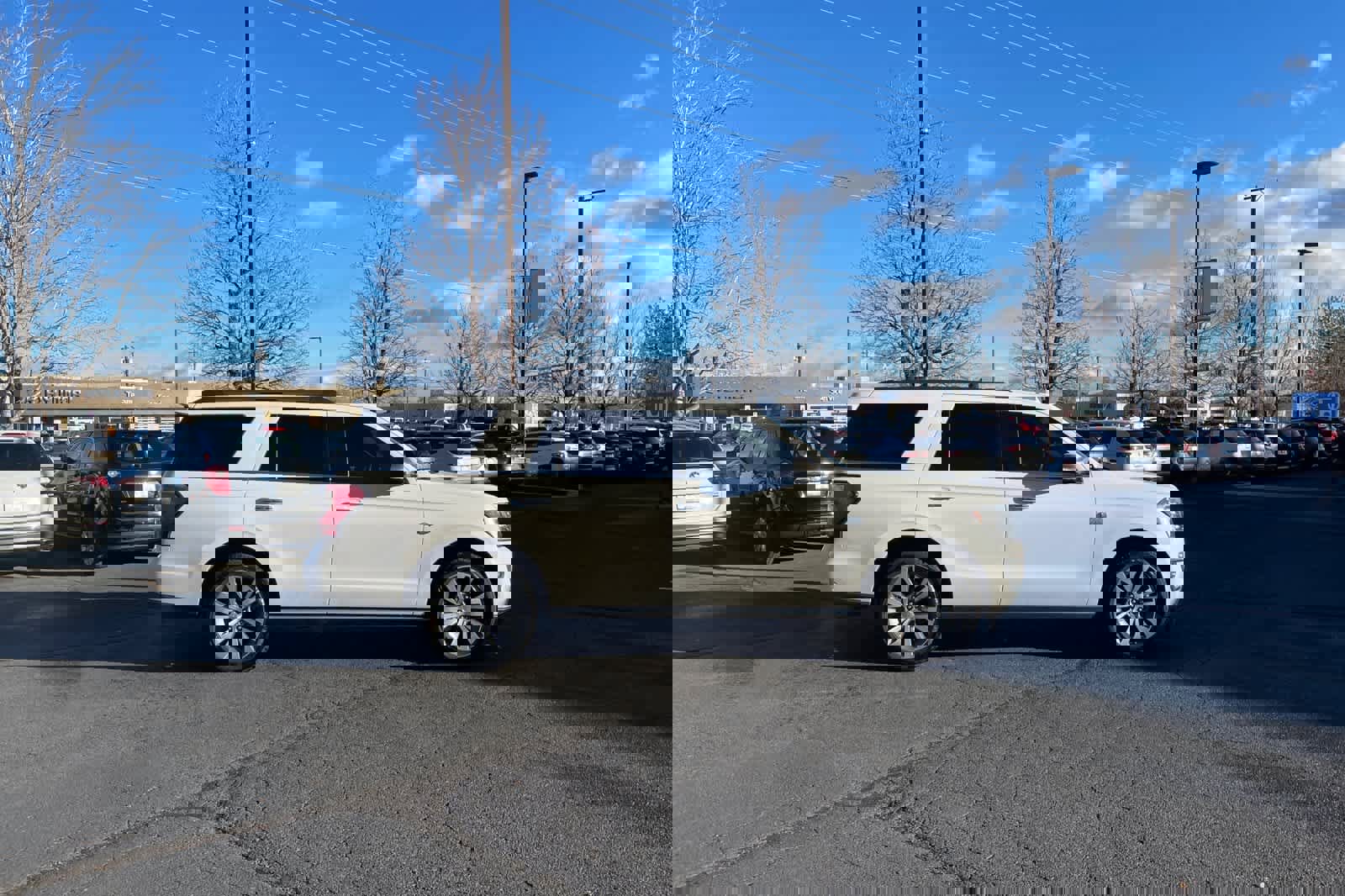 Used 2020 Ford Expedition King Ranch image 8