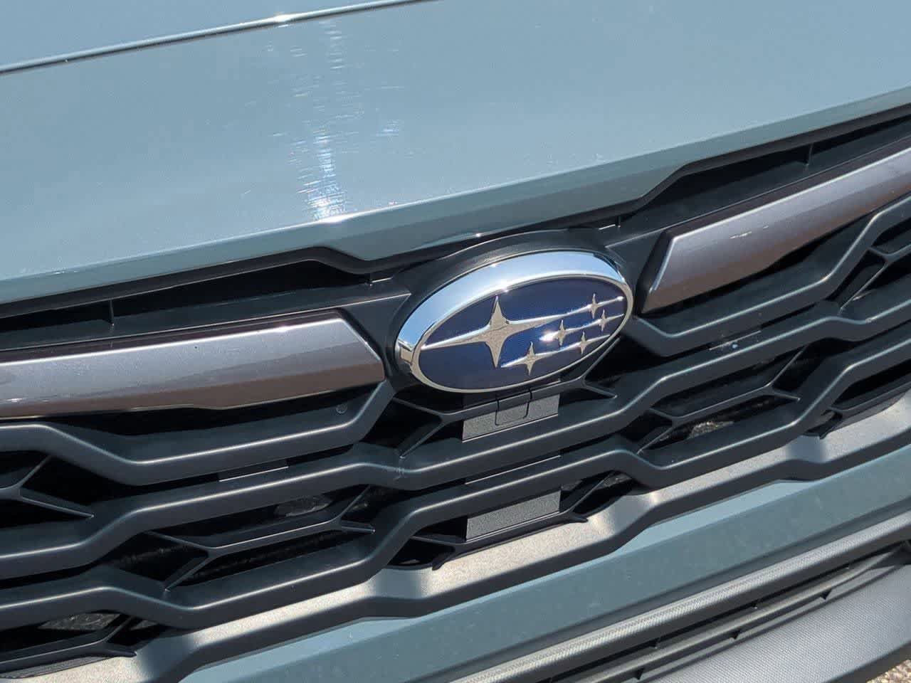 Used 2024 Subaru Crosstrek 2.0i Premium AWD/4WD image 11