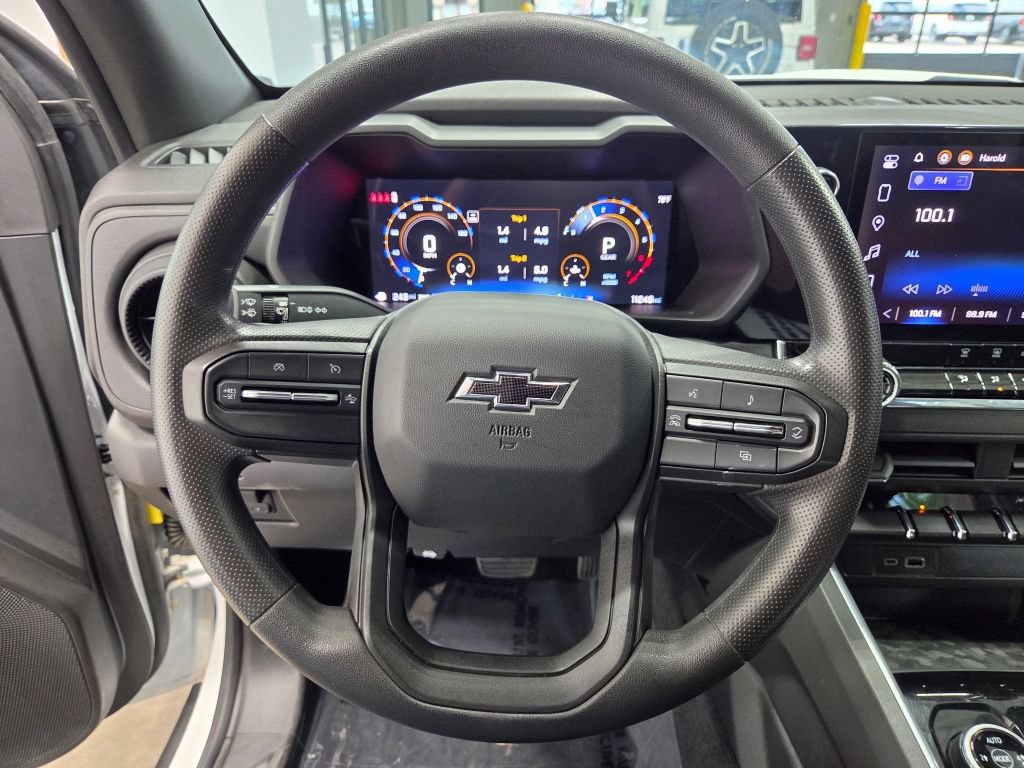 Used 2024 Chevrolet Colorado Trail Boss w/ Advanced Trailering Package AWD/4WD image 30