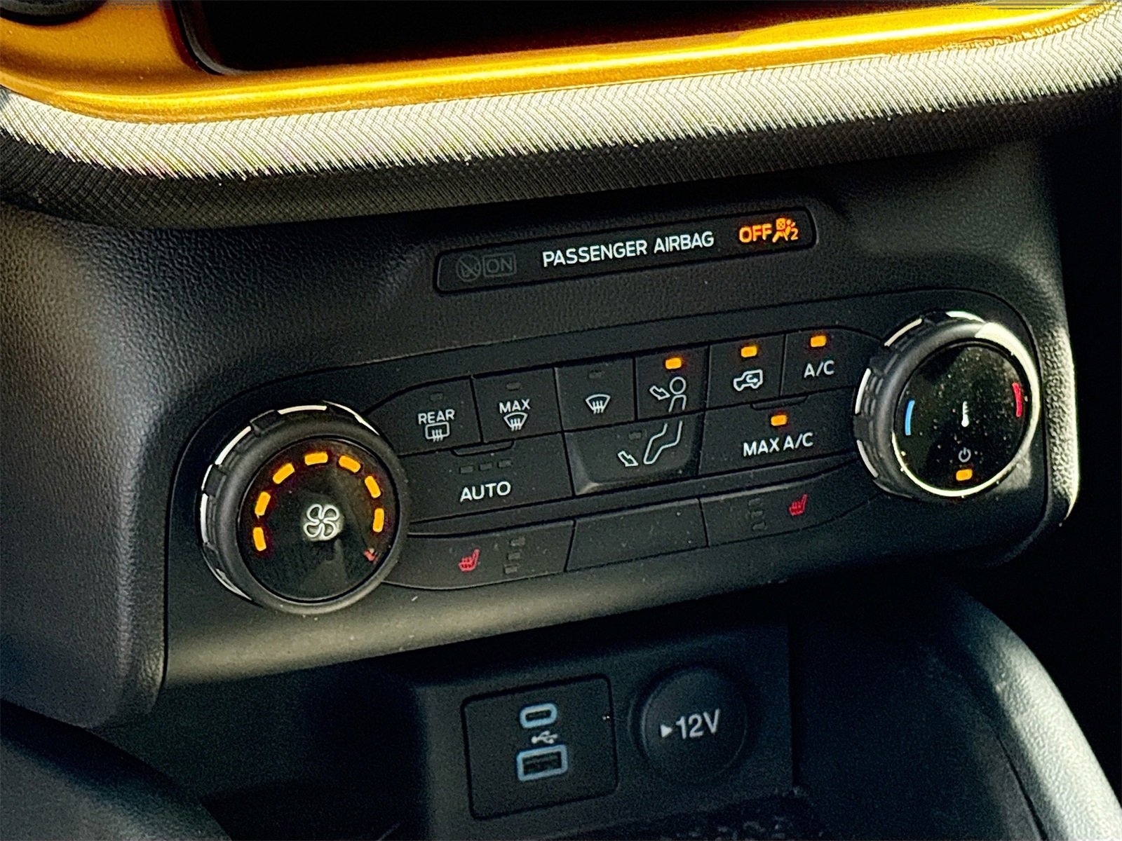 Used 2022 Ford Bronco Sport Badlands image 15