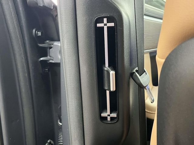 Certified 2025 Hyundai Santa Fe Limited image 22