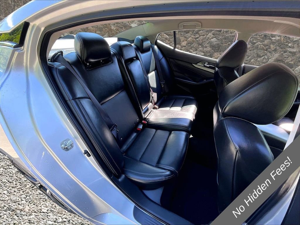 Used 2018 Nissan Maxima 3.5 SV FWD image 24