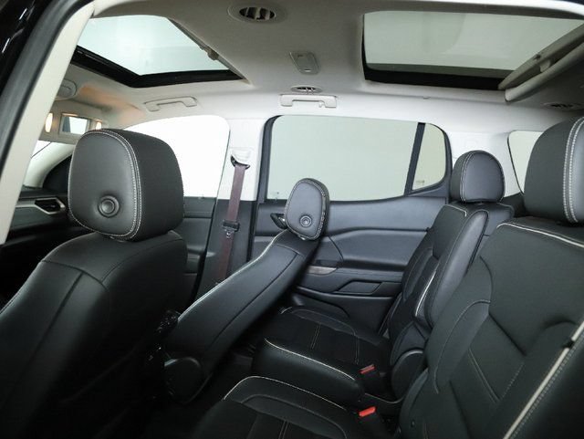 Used 2023 GMC Acadia Denali w/ Black Diamond Edition AWD/4WD image 18