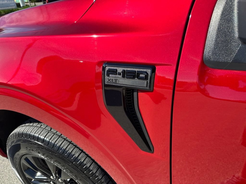 Used 2025 Ford F150 XLT w/ Equipment Group 302A MID AWD/4WD image 31
