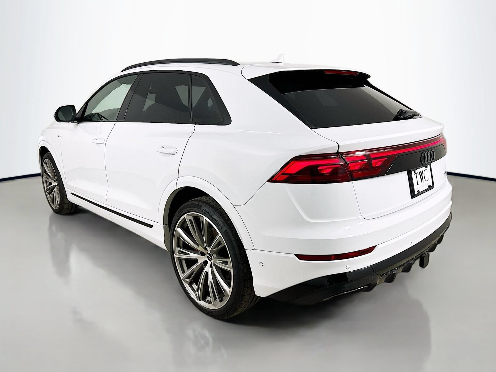 New 2026 Audi Q8 Prestige AWD/4WD image 7