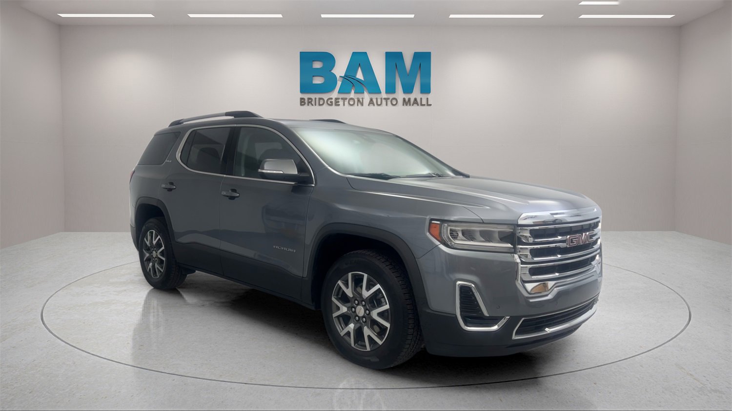 Used 2021 GMC Acadia SLE w/ Driver Convenience Package