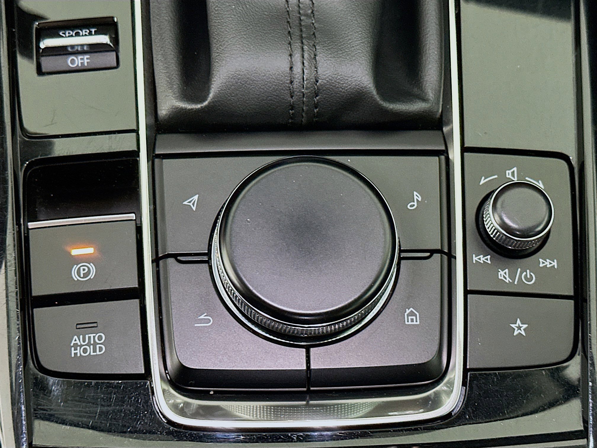 Used 2025 MAZDA CX-30 AWD 2.5 S w/ Preferred Package image 26