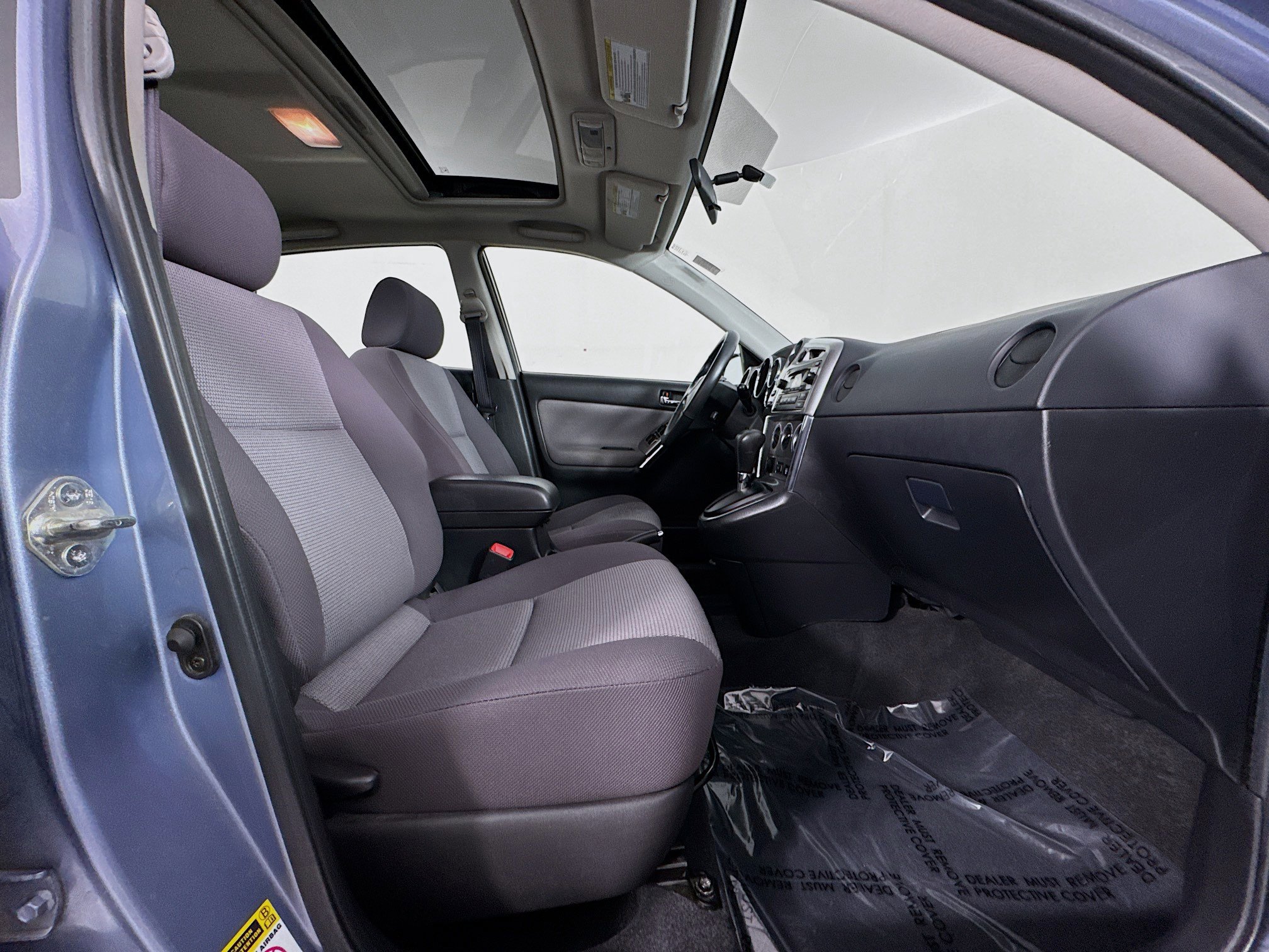 Used 2005 Toyota Matrix XR FWD image 26